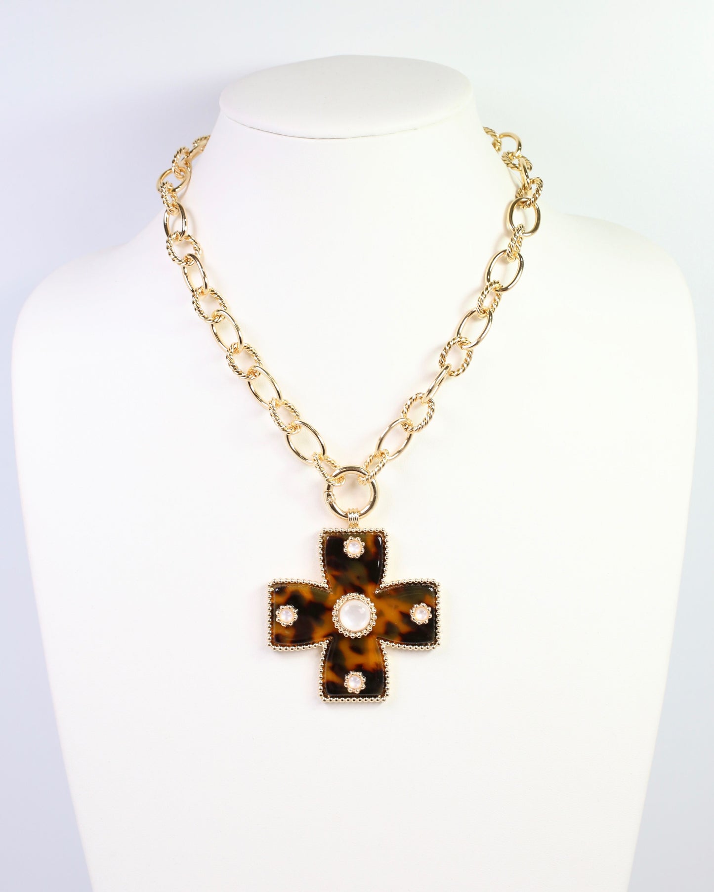 Cayce Large Cross Charm Necklace Tortoise