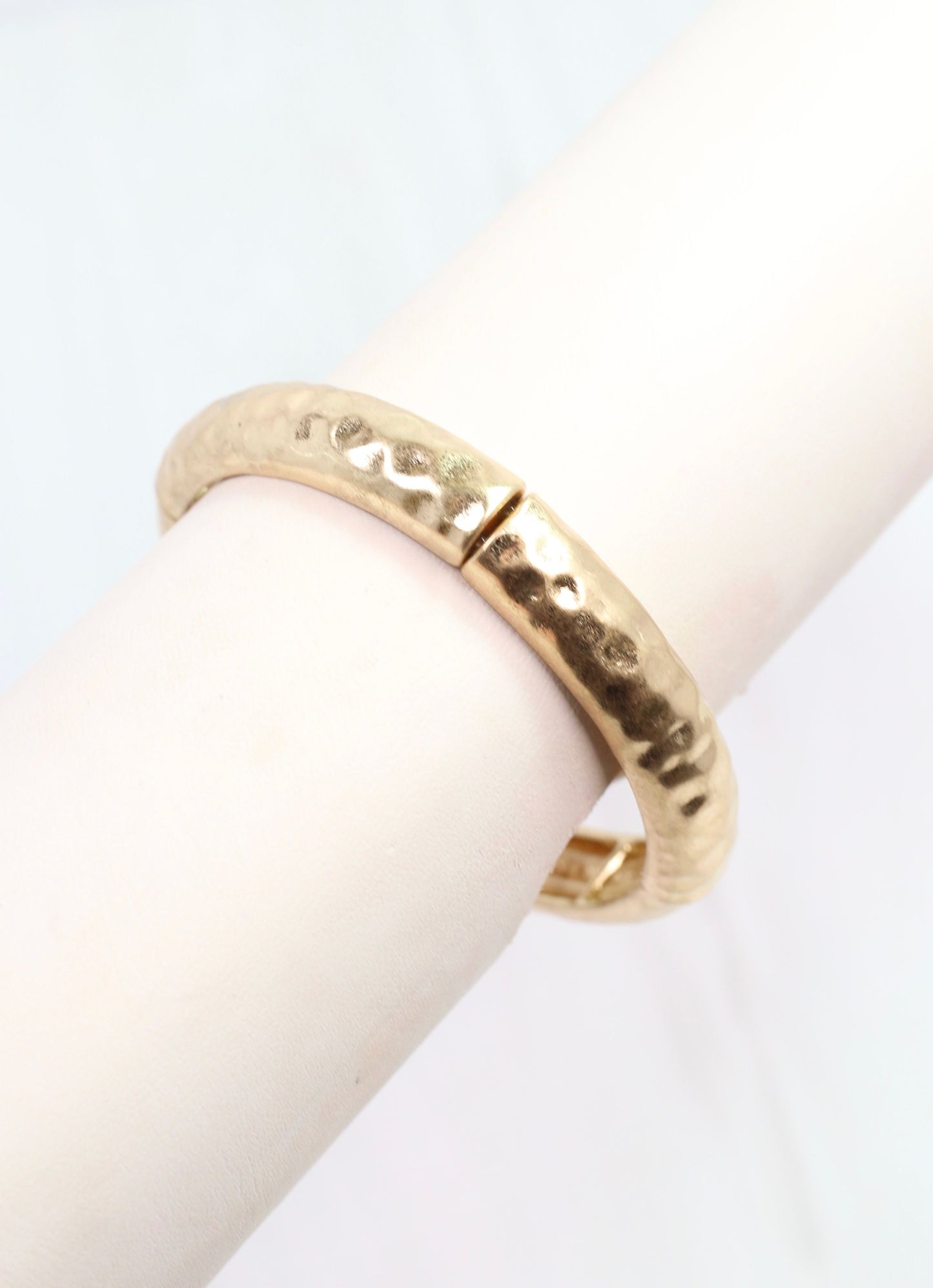 Tandy Hammered Stretch Bracelet Worn Gold Rich text editor