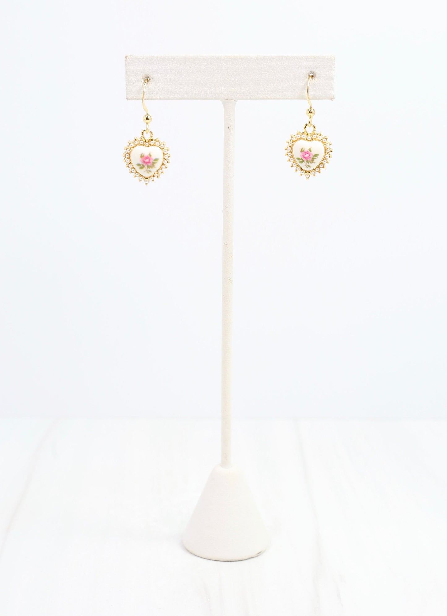 Thompson Heart Earring Gold