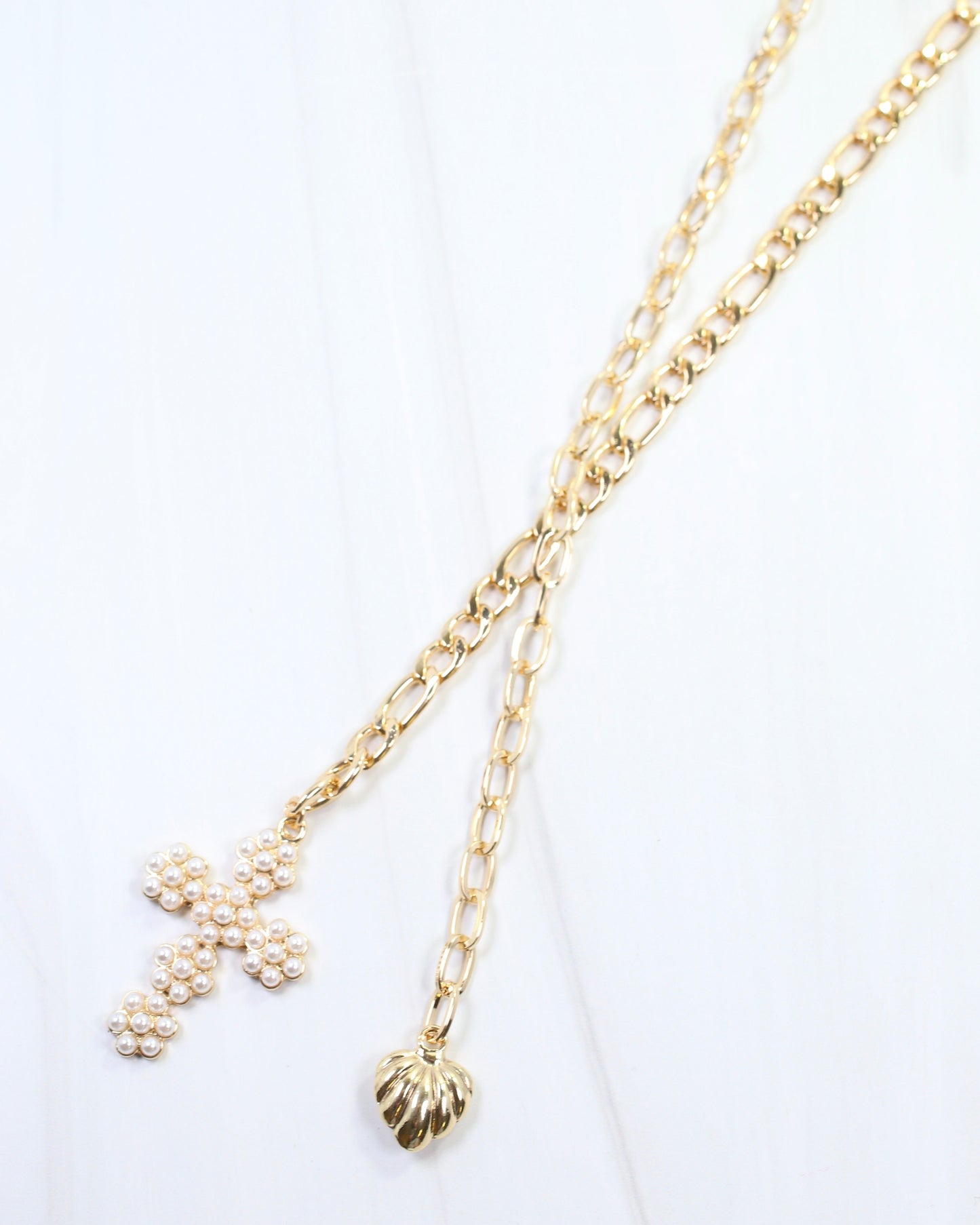 Amora Cross Lariat Chain Necklace Gold