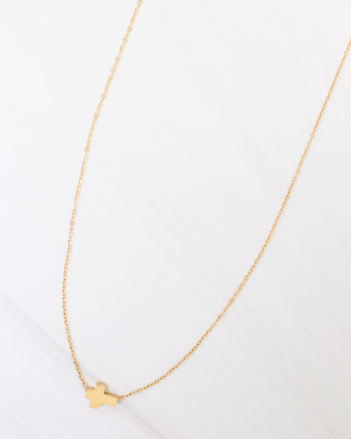 Bronx Cross Necklace Gold