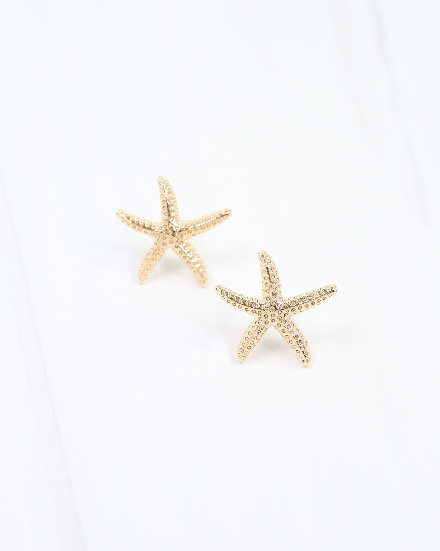 Elyria Starfish Post Earring Gold