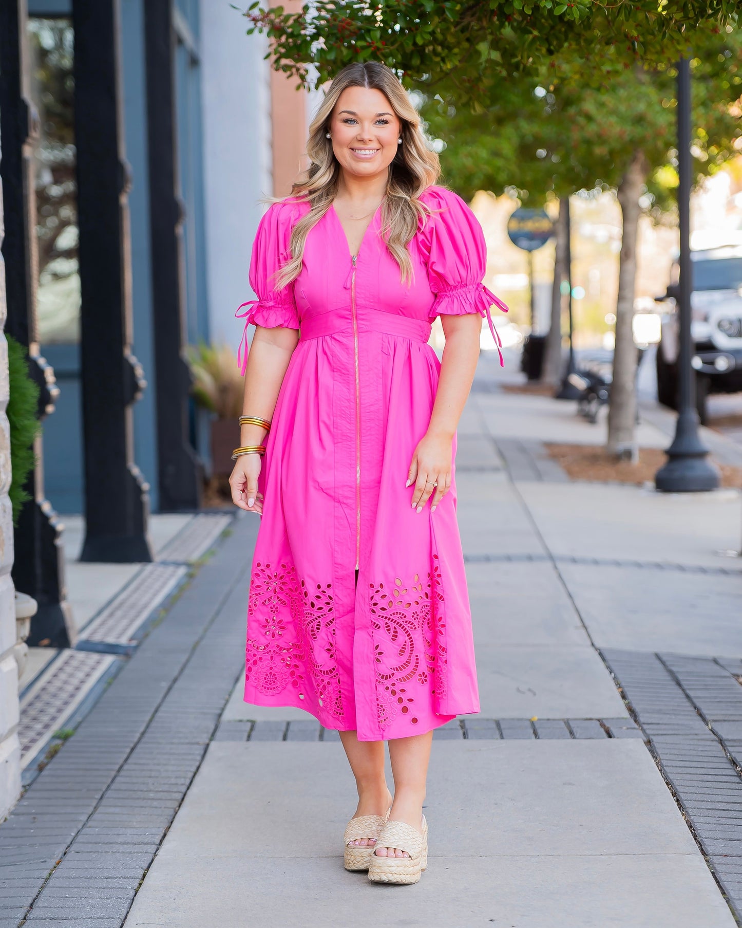 Phoenix Solid Short Puff Sleeve Midi Dress