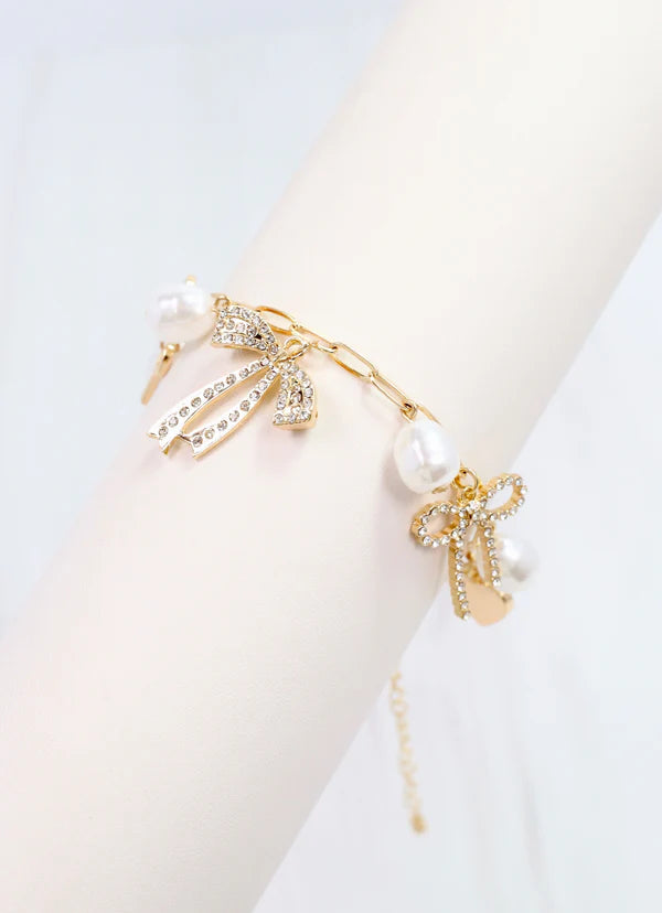 Hayley Charm Bracelet Gold