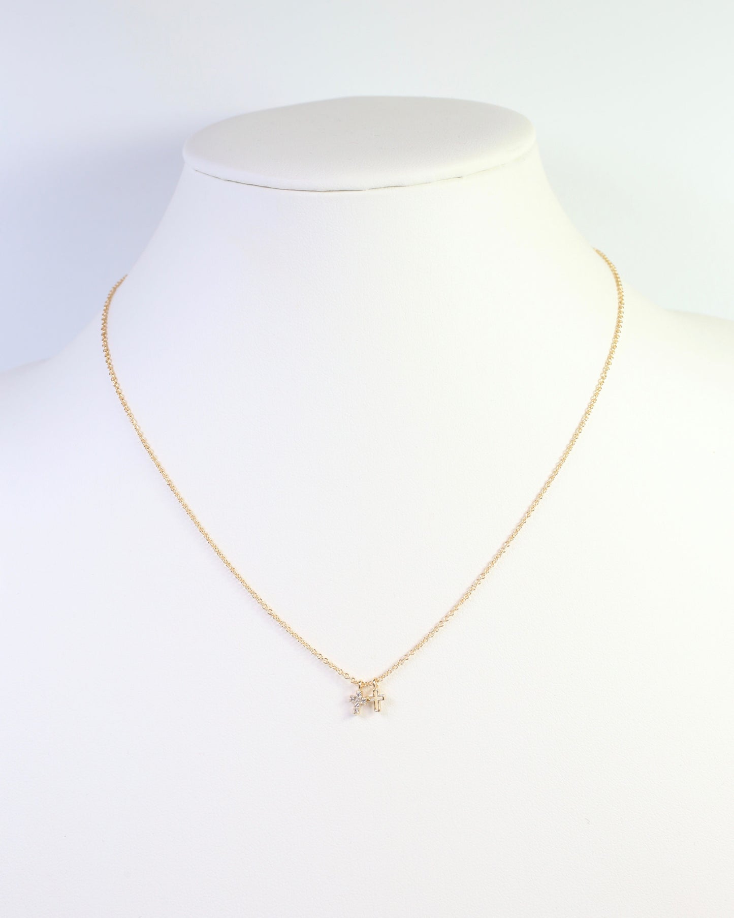 Adrian Cross Necklace Gold