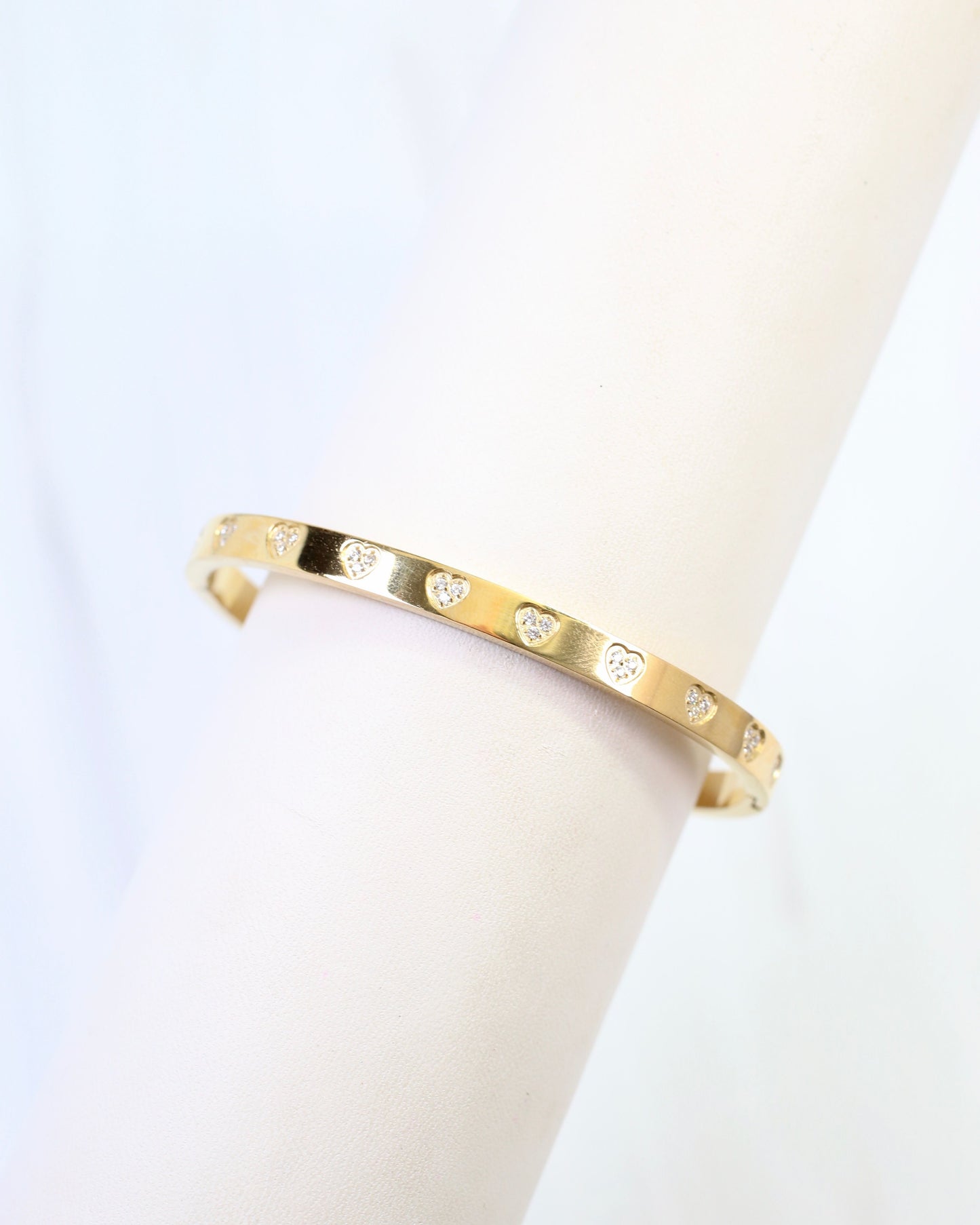 Province CZ Heart Bangle Bracelet Gold