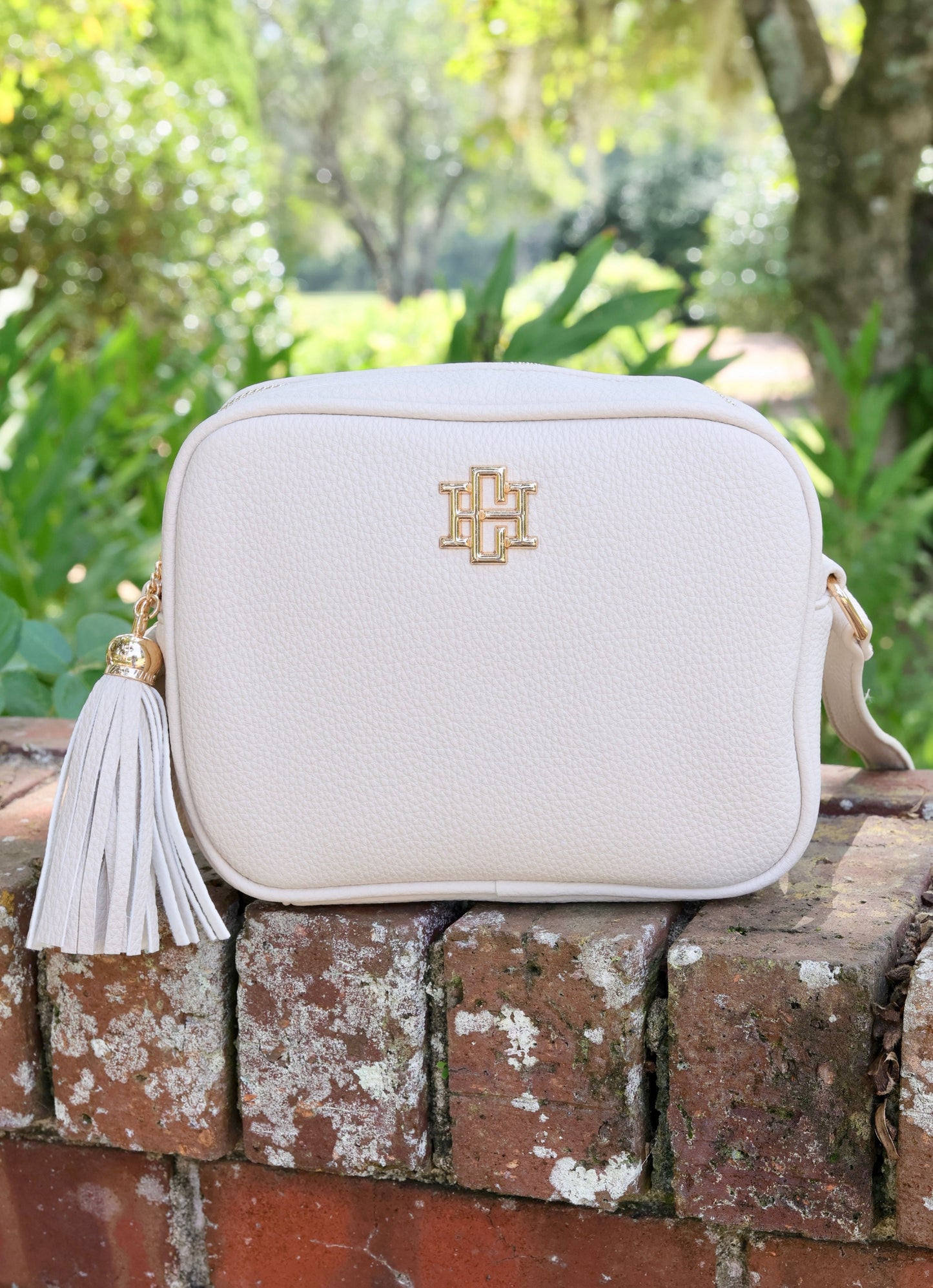 Rylie Crossbody with Tassel Cream