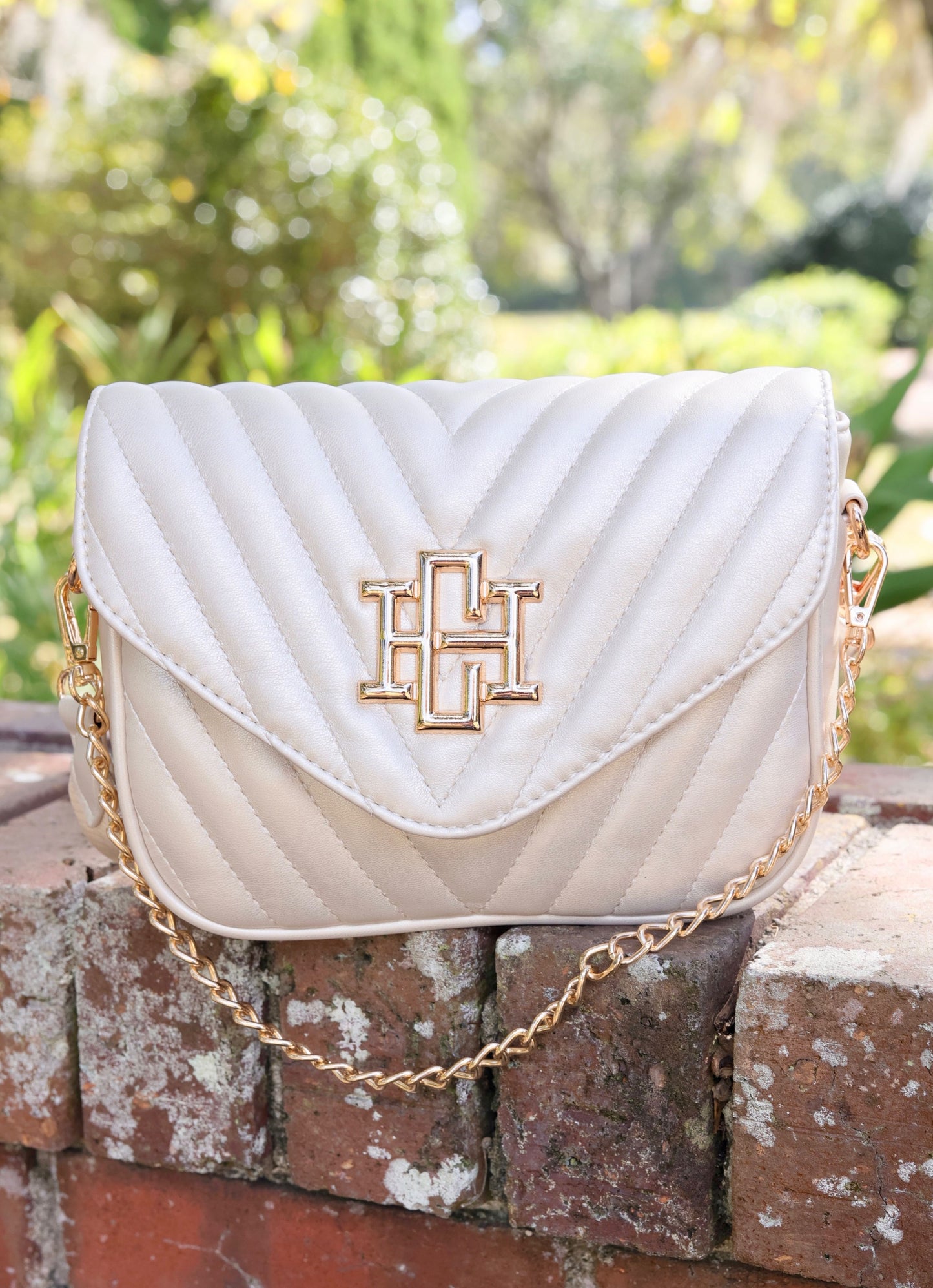 Angela Quilted Crossbody Pearl V Quilted