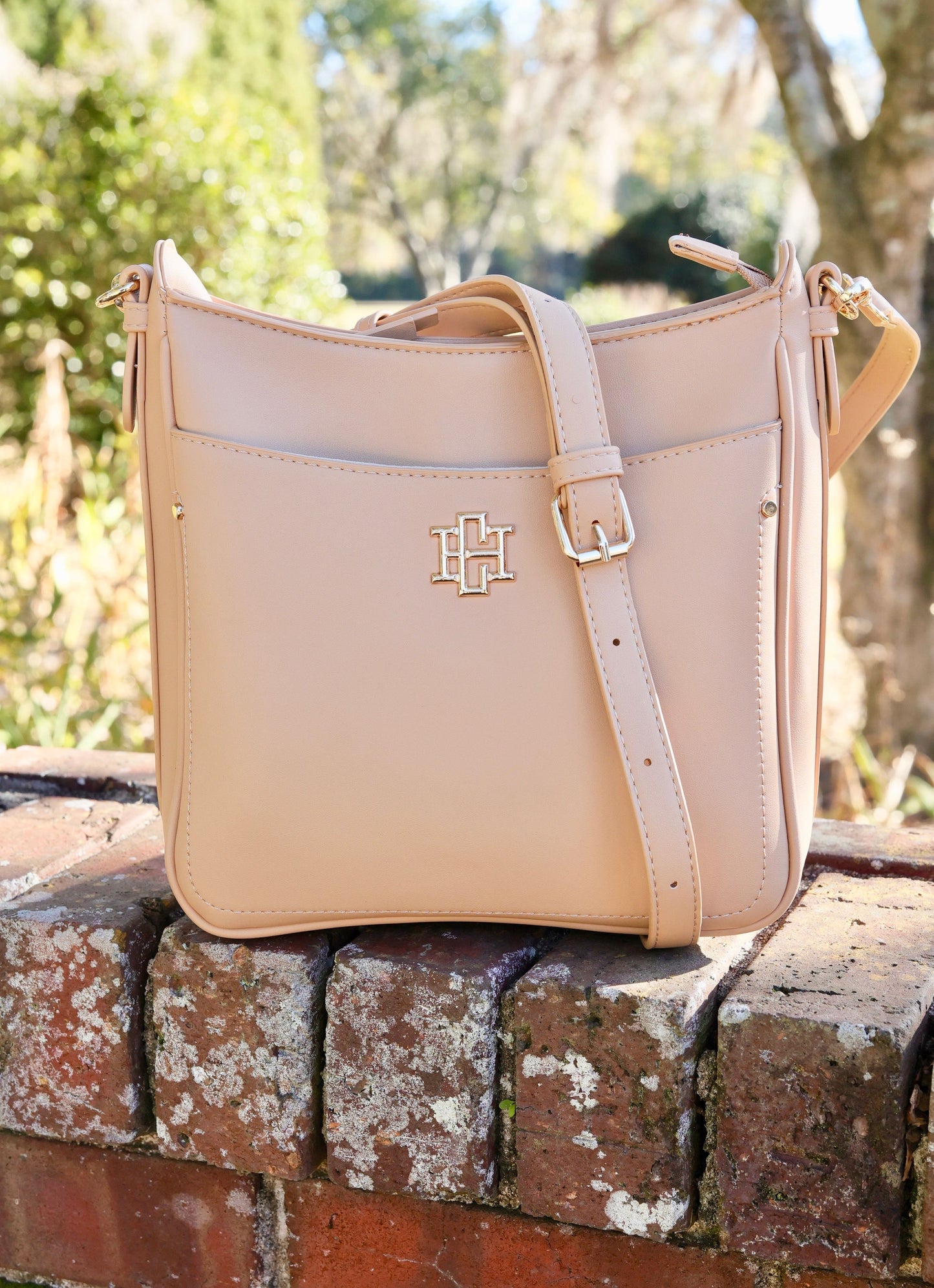 Bethany Crossbody TAN