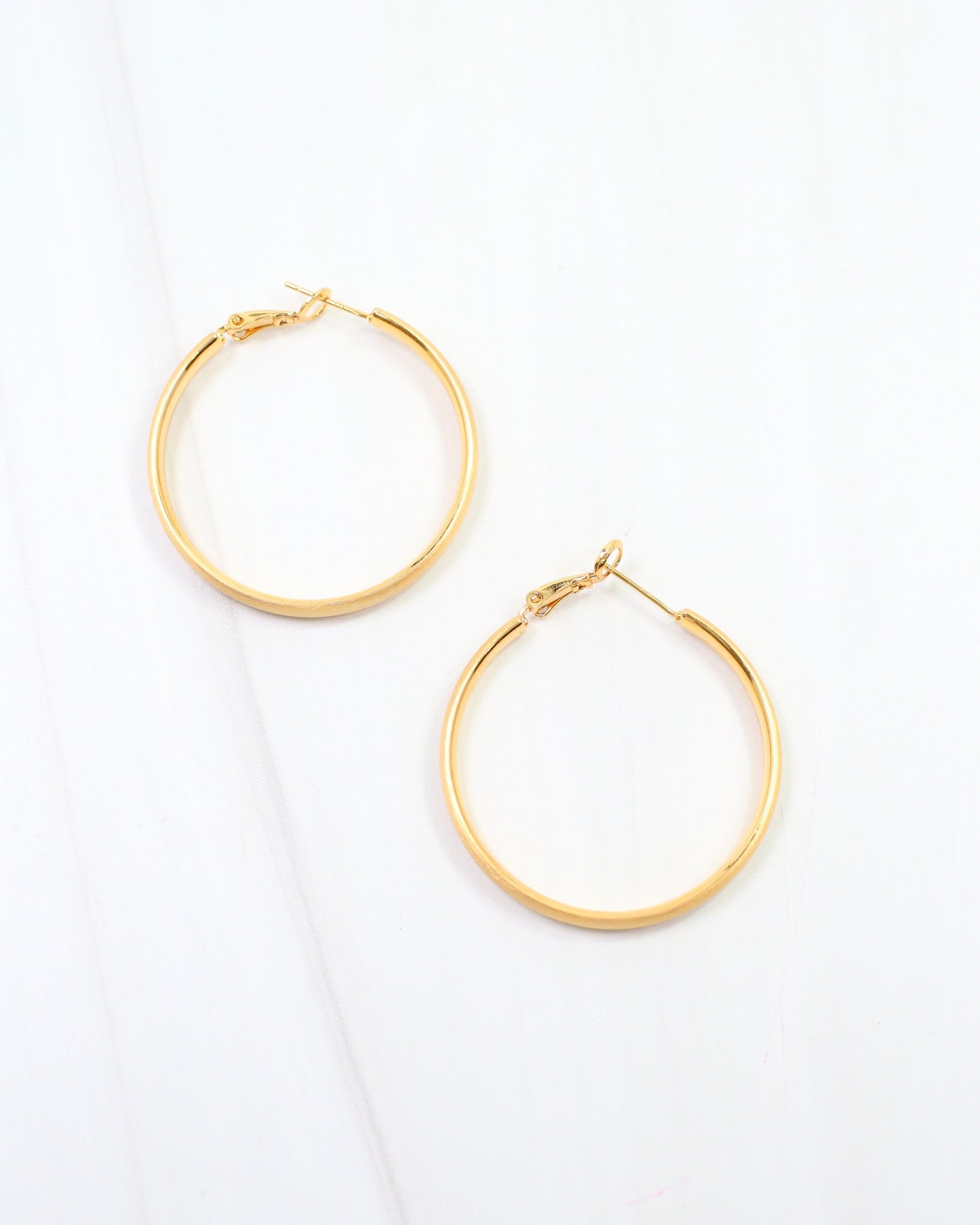 Perth Small Hoop Earring WR Gold