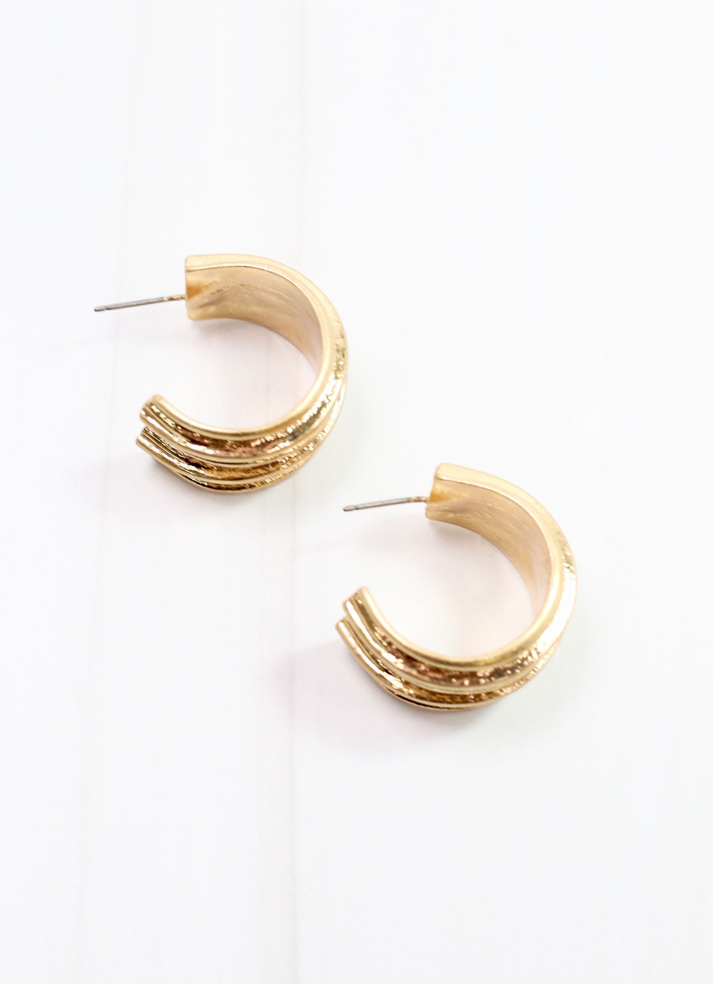 Friar Hoop Earring Gold