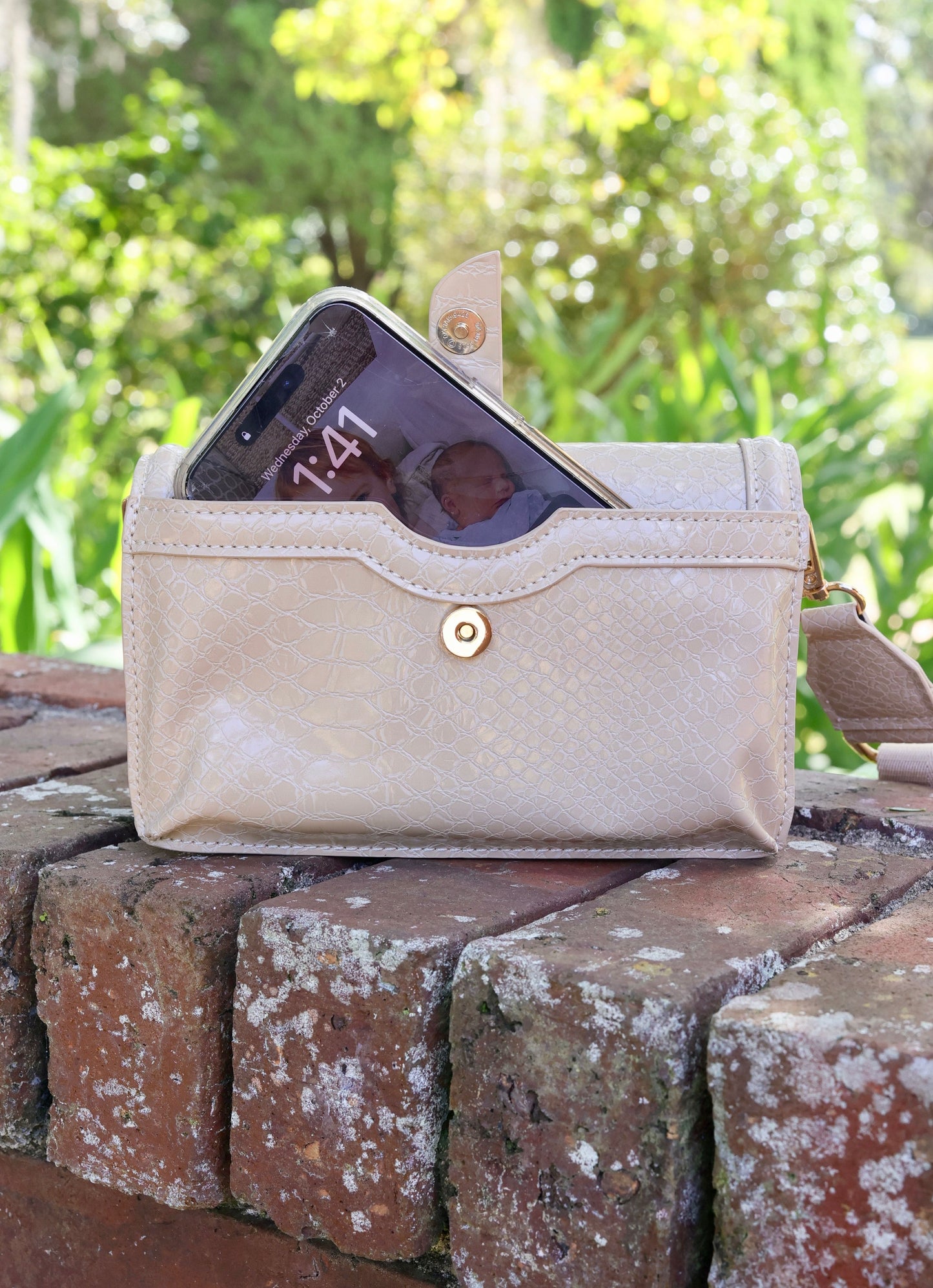 Maverick Crossbody with Pocket TAN ES