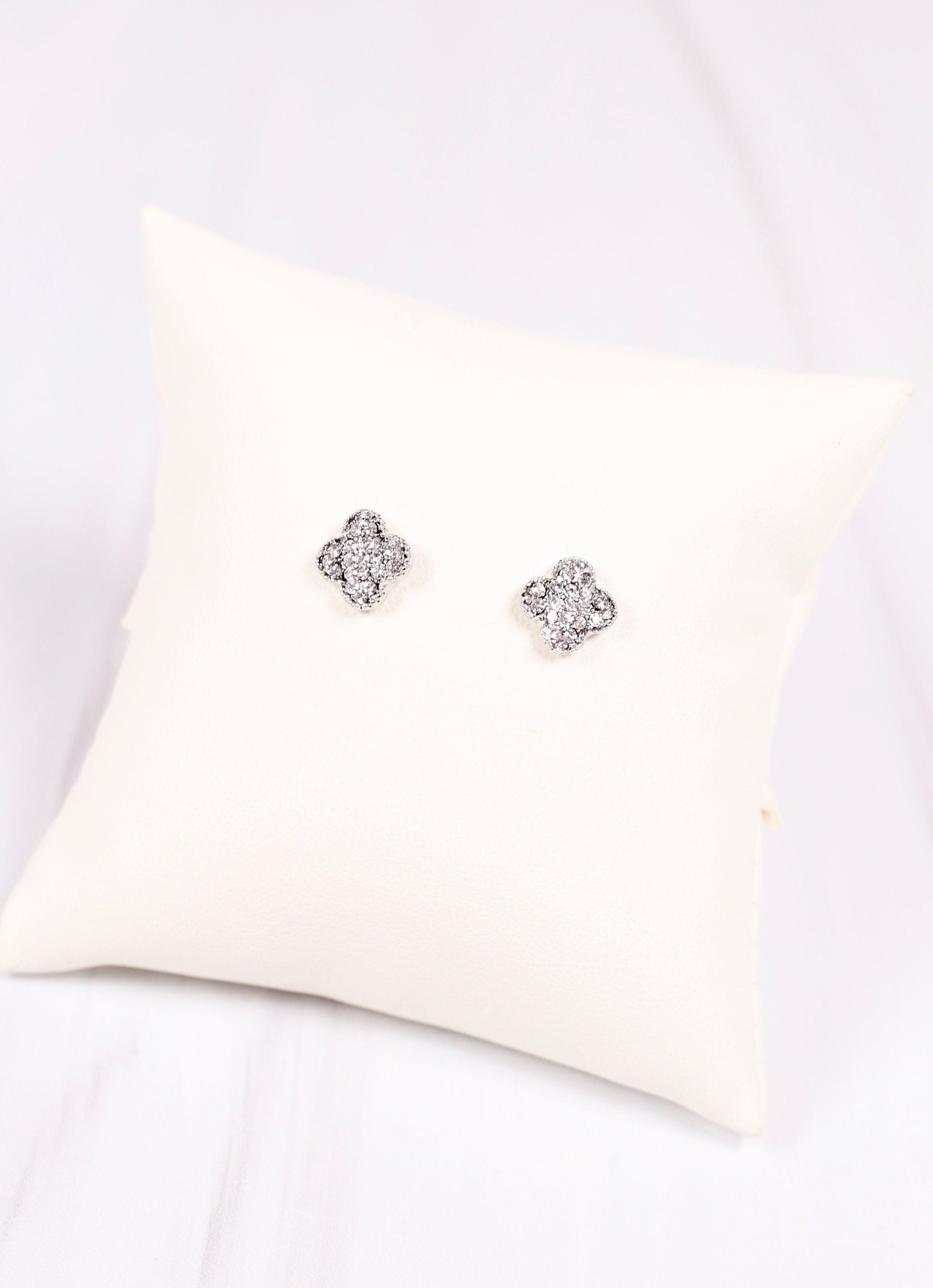 Quinn CZ Clover Earring SILVER - Caroline Hill