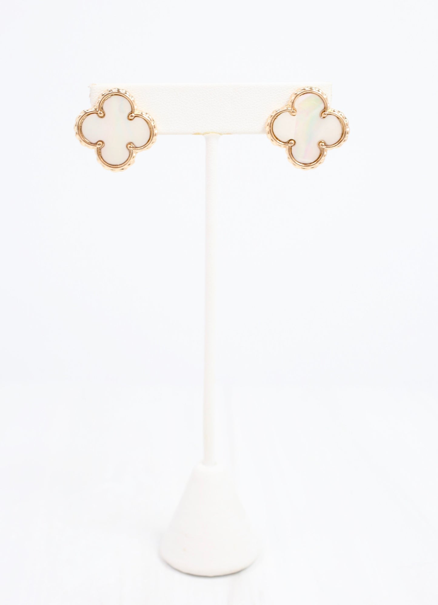 McFadyen Clover Earring Mother of Pearl