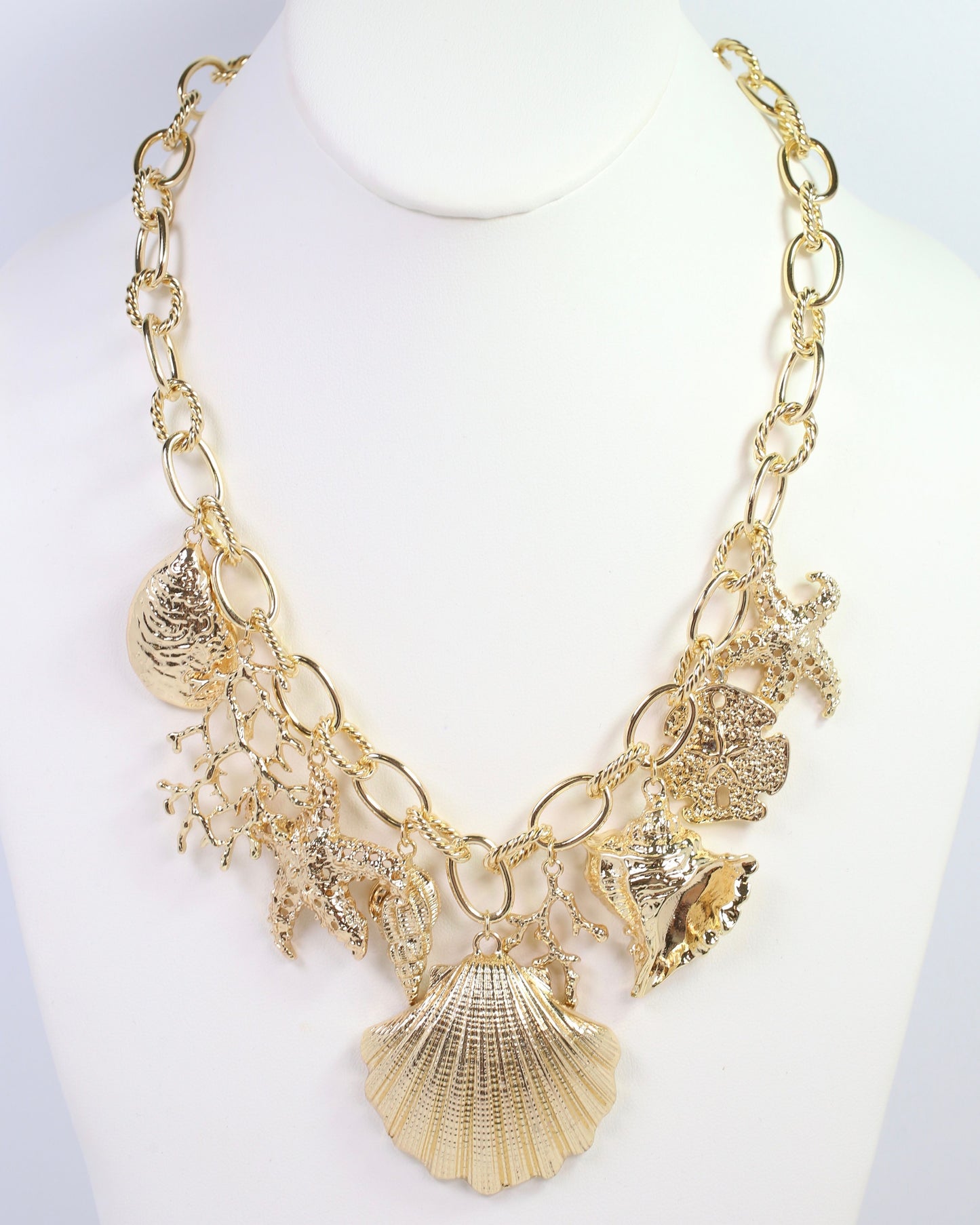 Shell Island Sealife Charm Necklace Gold