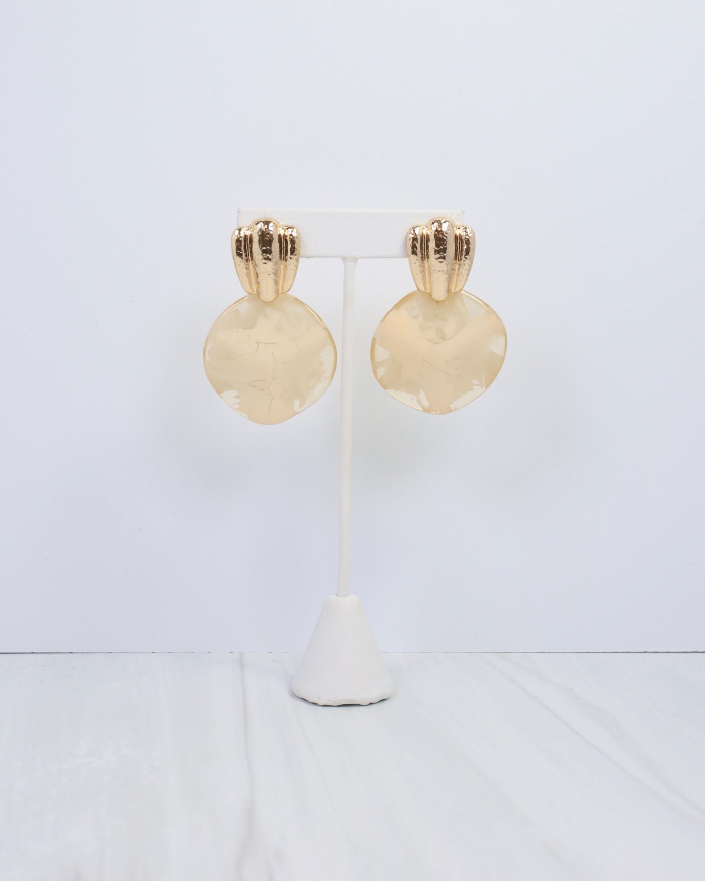 Adley Hammered Drop Earring Gold