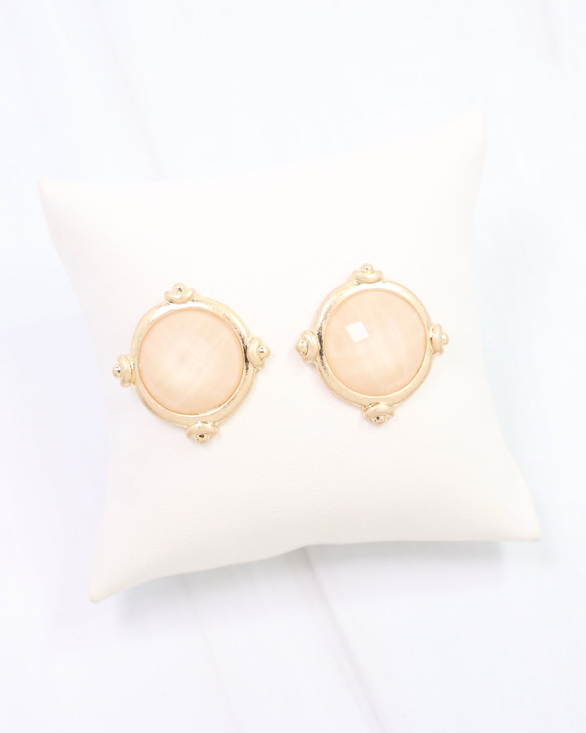 Melani Faceted Stud Earring Ivory