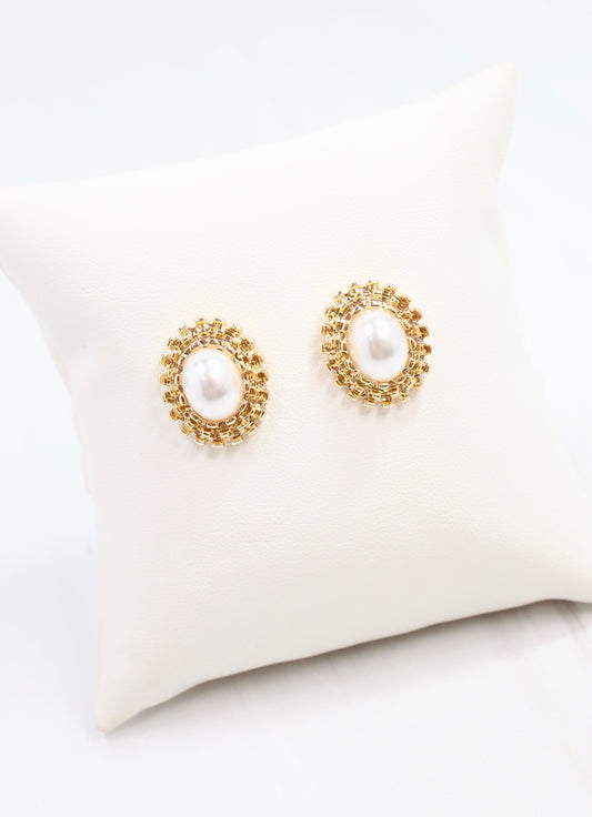 Crowe Pearl Stud Earring Gold