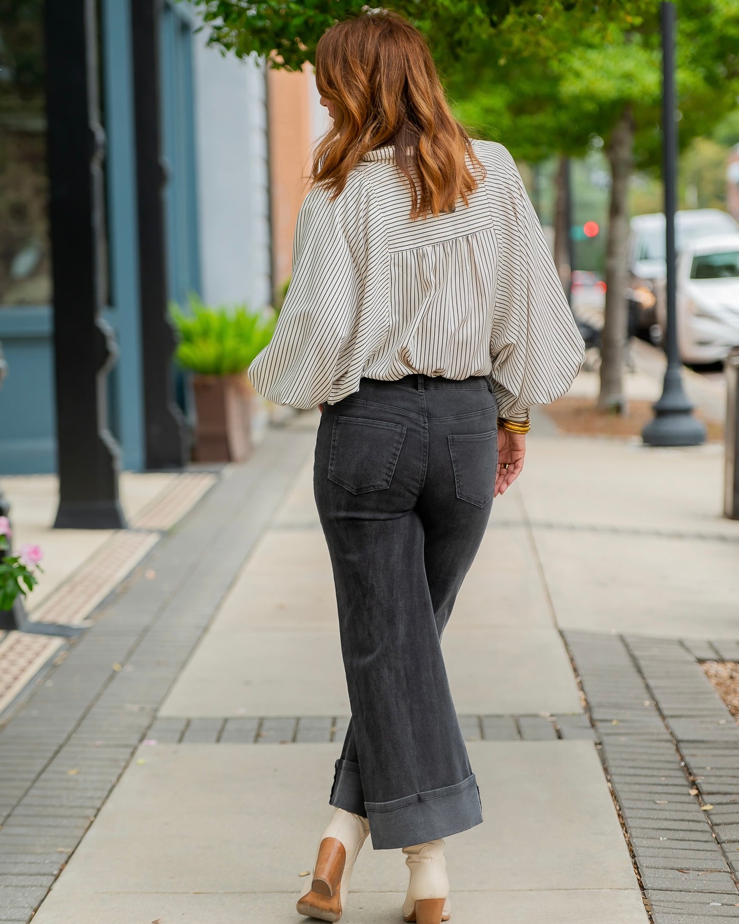Leyland Mid Rise Ankle pants-Black