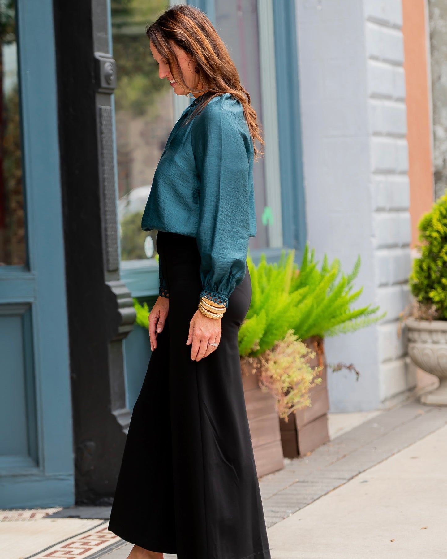 Polly Ponte Flared Pants- Black