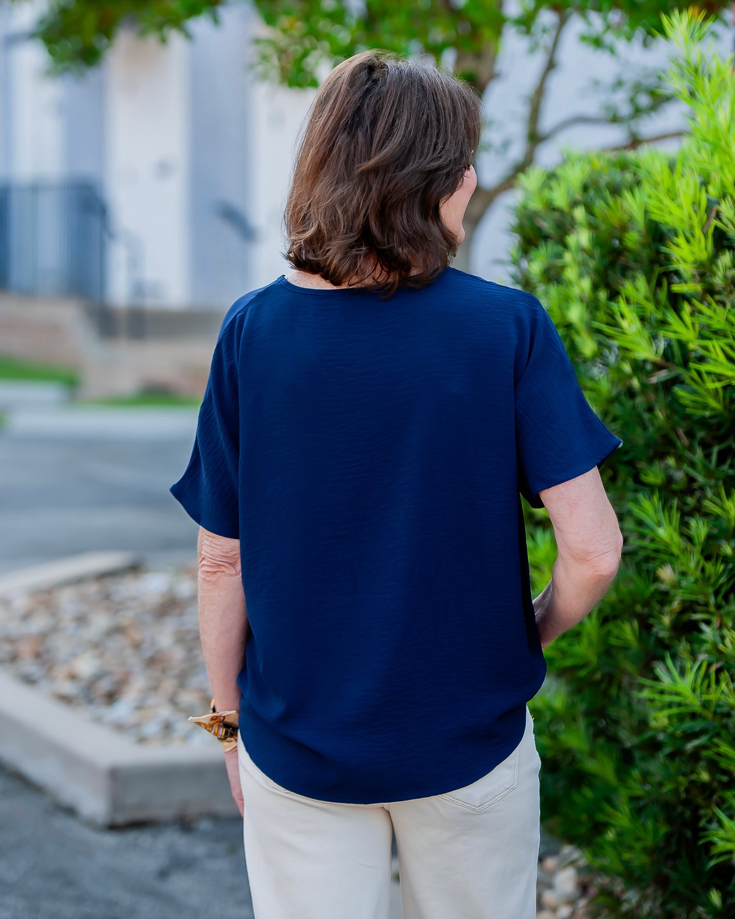 Winthrop Easy V-Neck Top- Navy