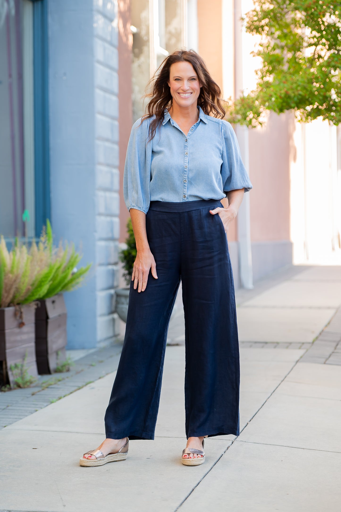 Paradise Island Linen Pants - Navy