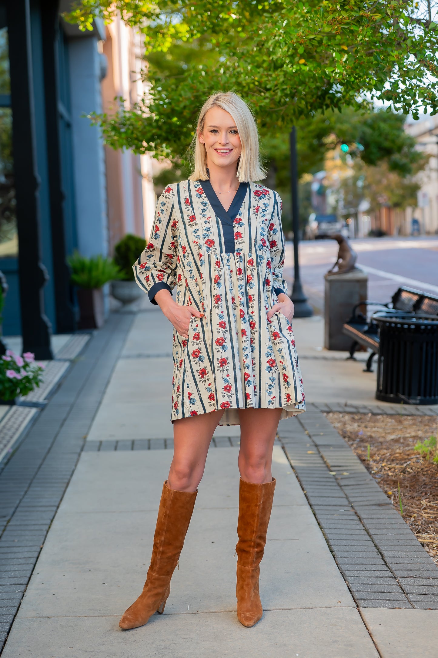 Saint Louis Floral Dress - Navy