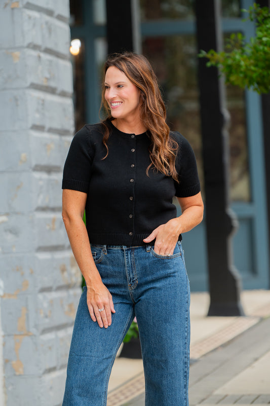 Isla Short Sleeve Sweater -Black