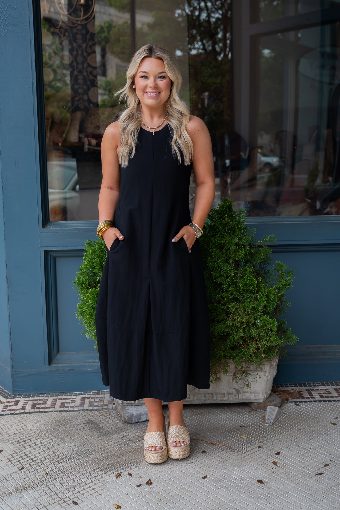 Malta Sleeveless A-Line Dress-Black