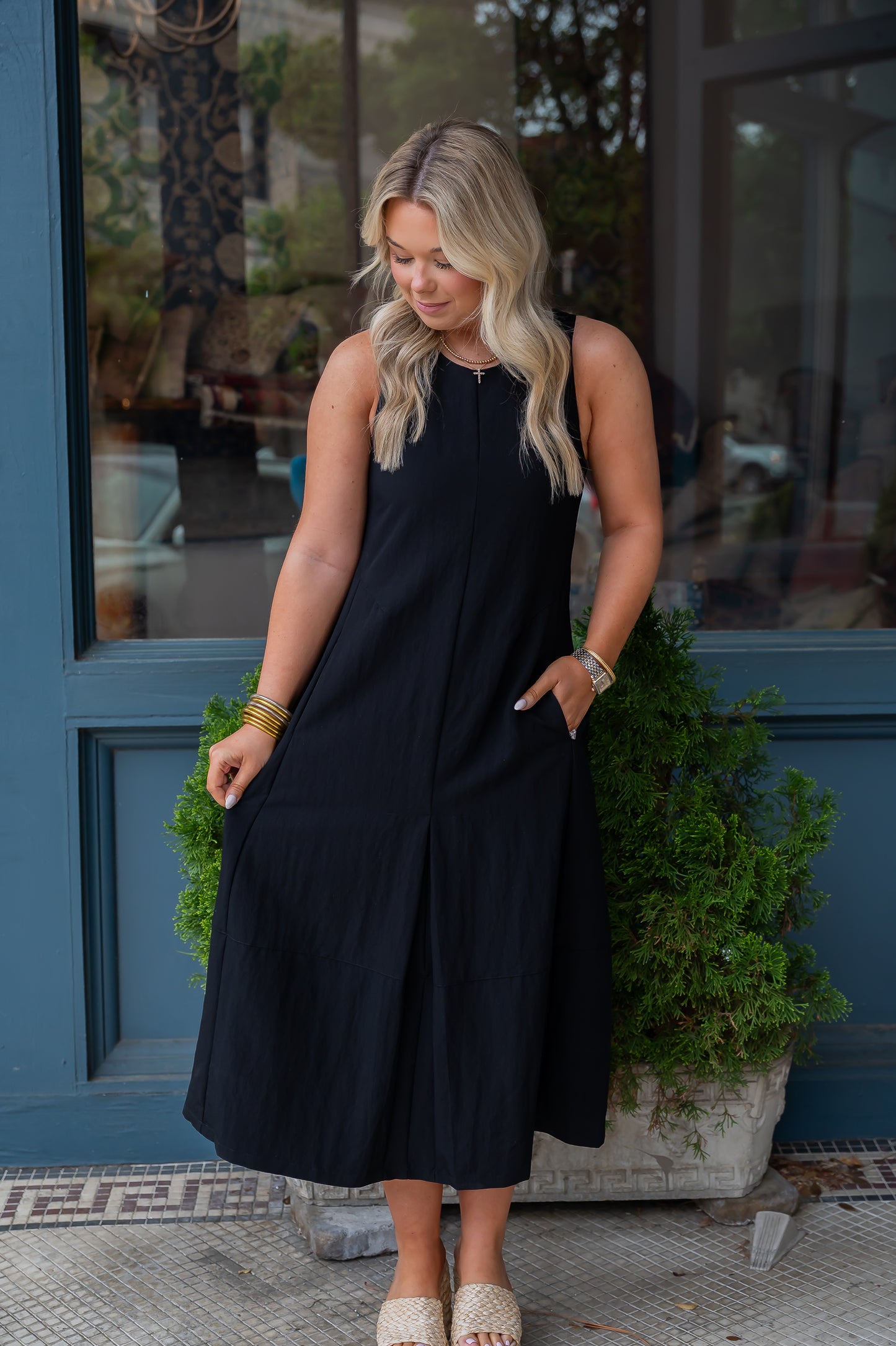 Malta Sleeveless A-Line Dress-Black