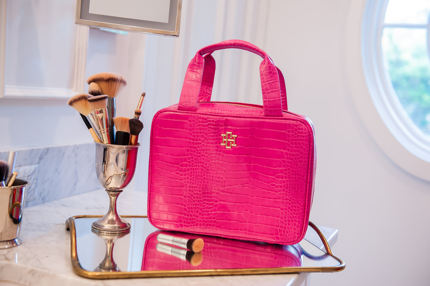 Punta Cana Large Case Hot Pink EC