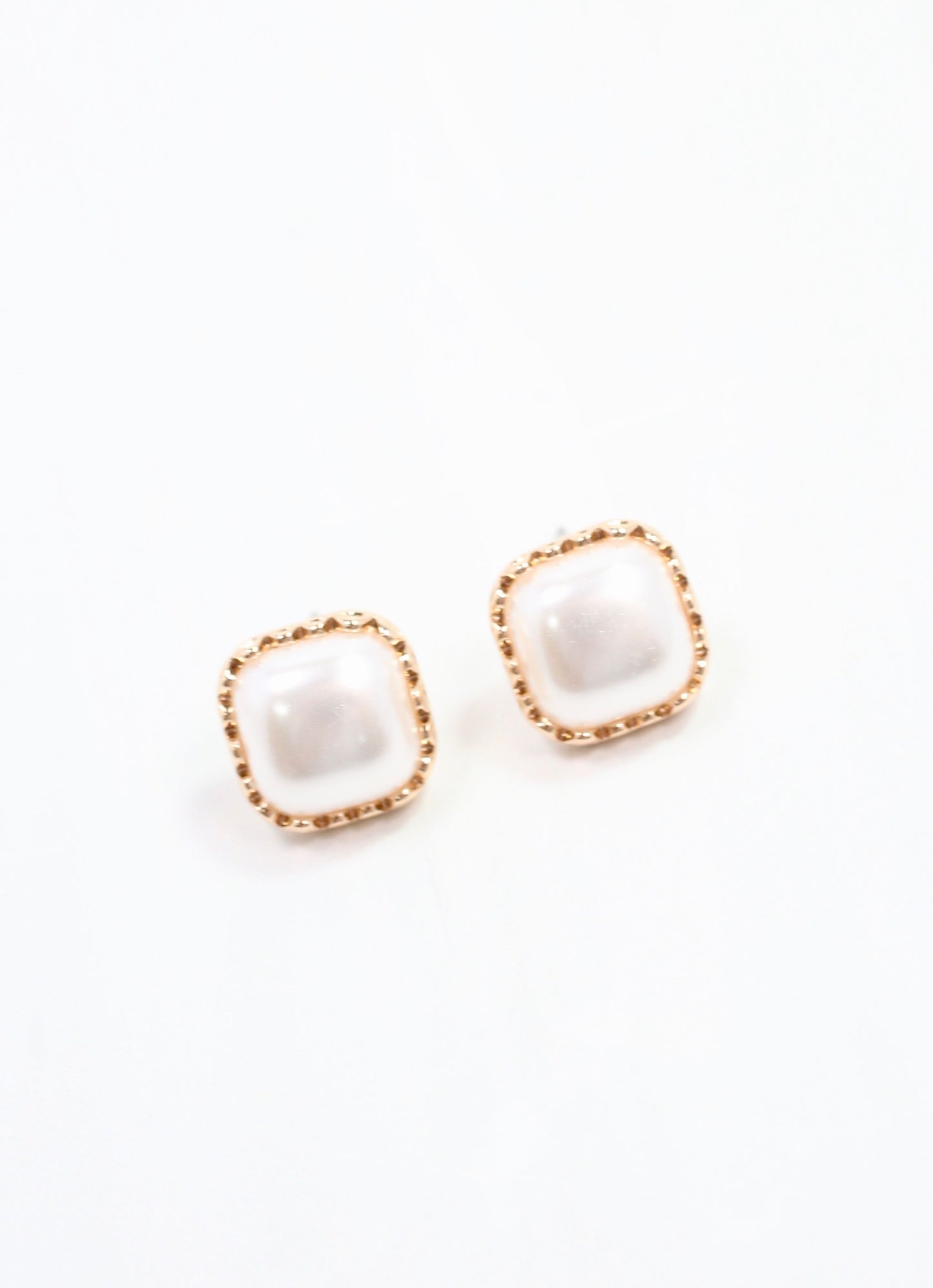 Mariah Pearl Stud Earring Cream