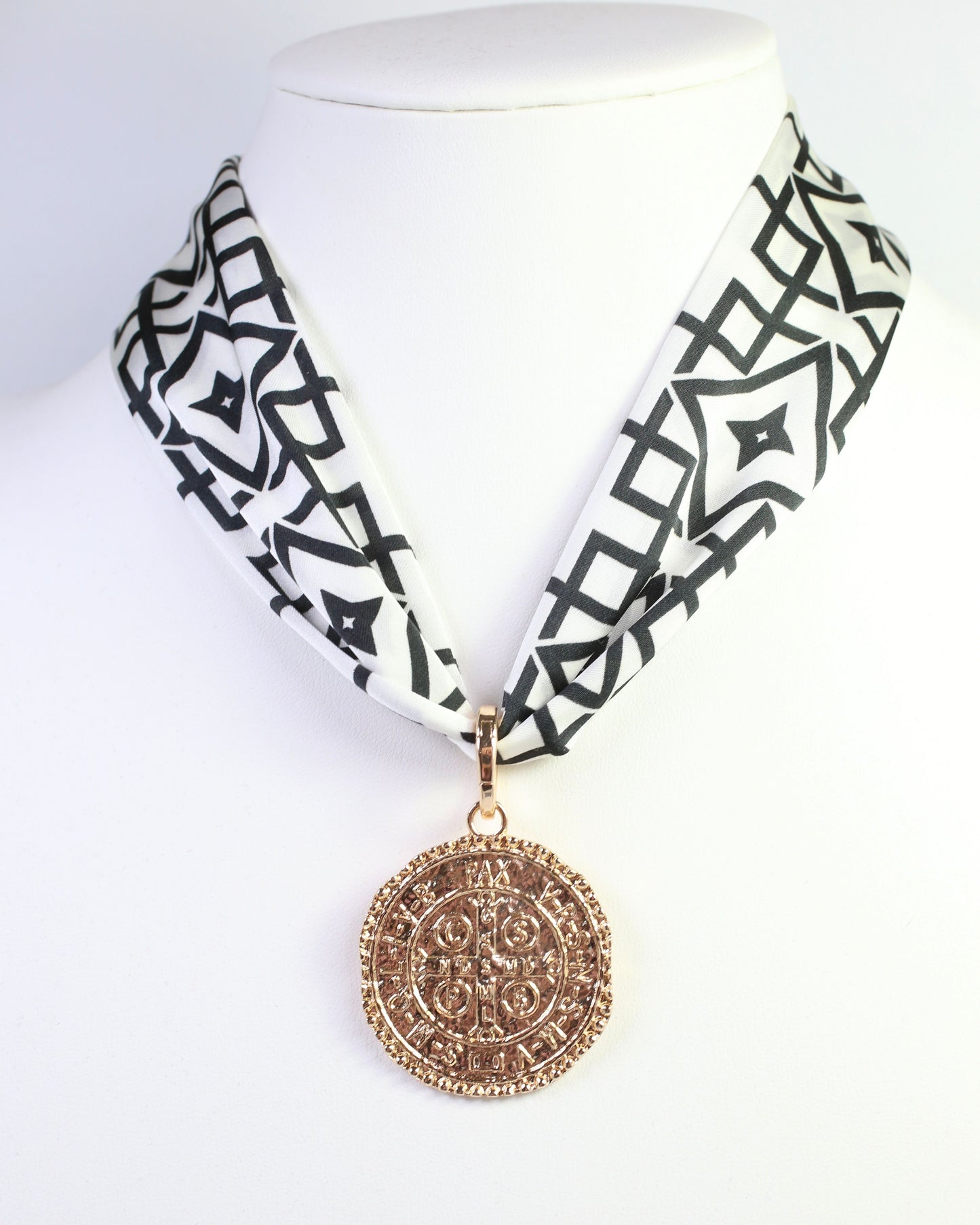 Langston Geometric Skinny Scarf Black White