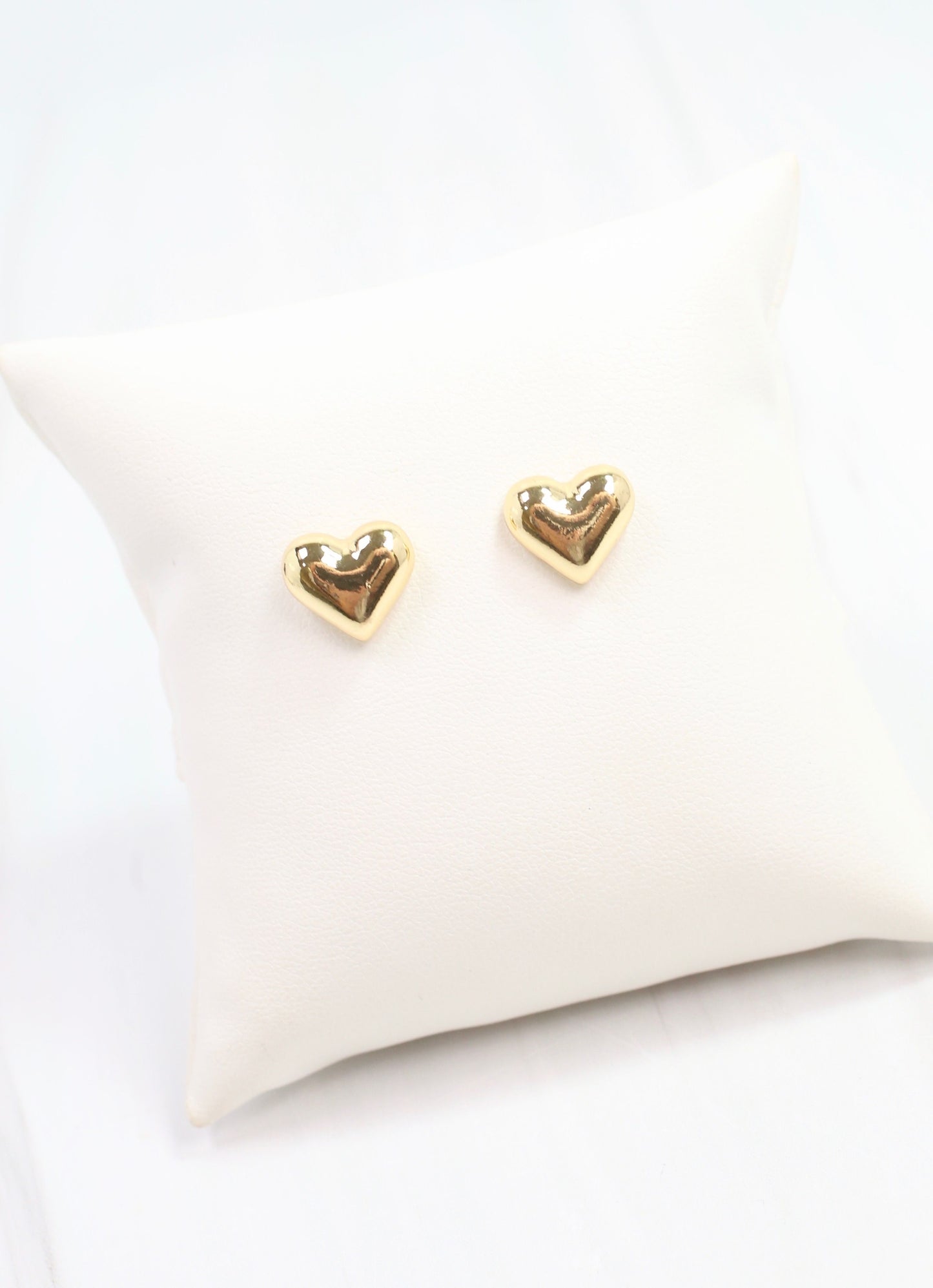 Toby Heart Stud Earring Gold