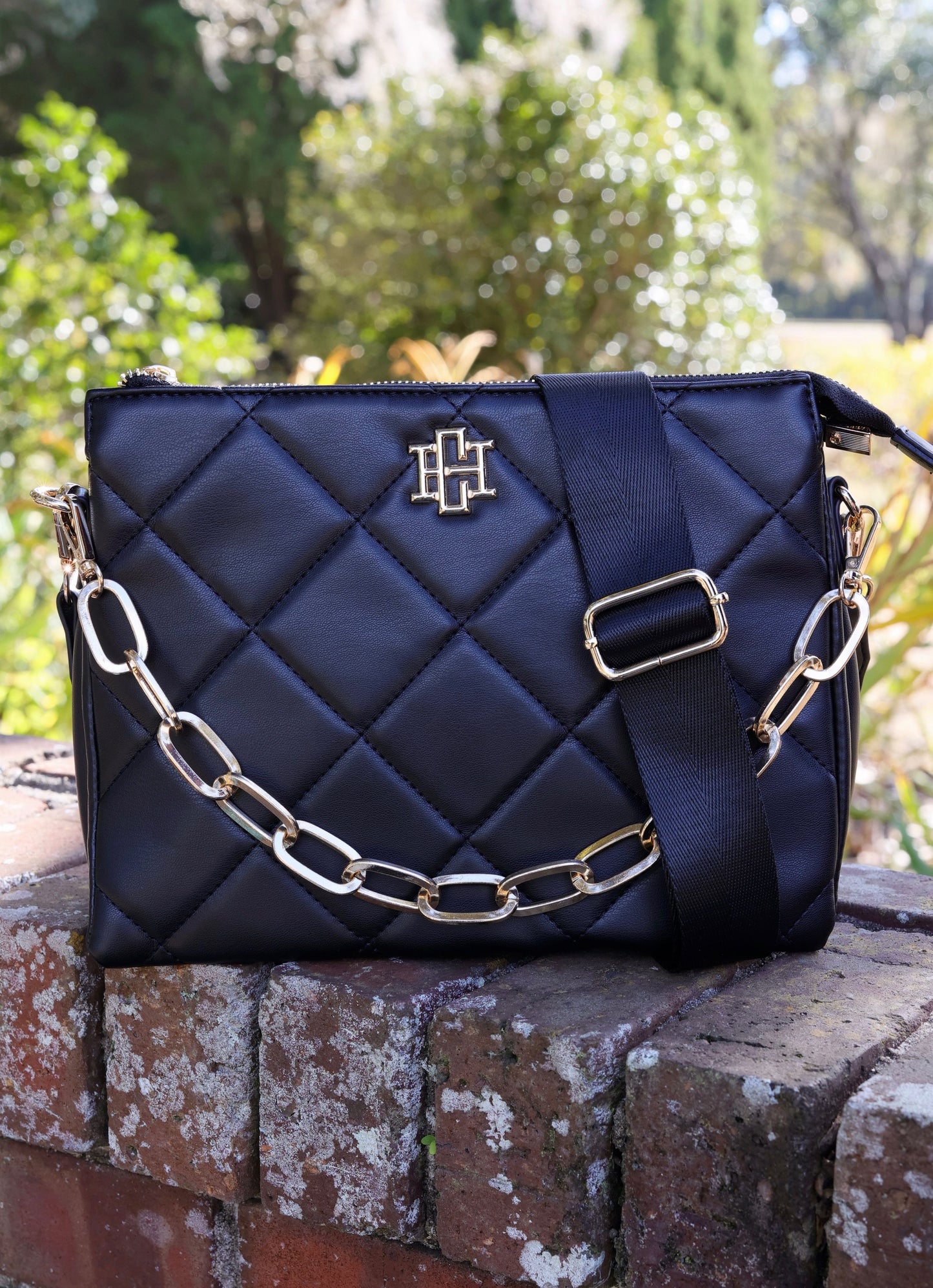 Ariana Crossbody Black Quilted LD