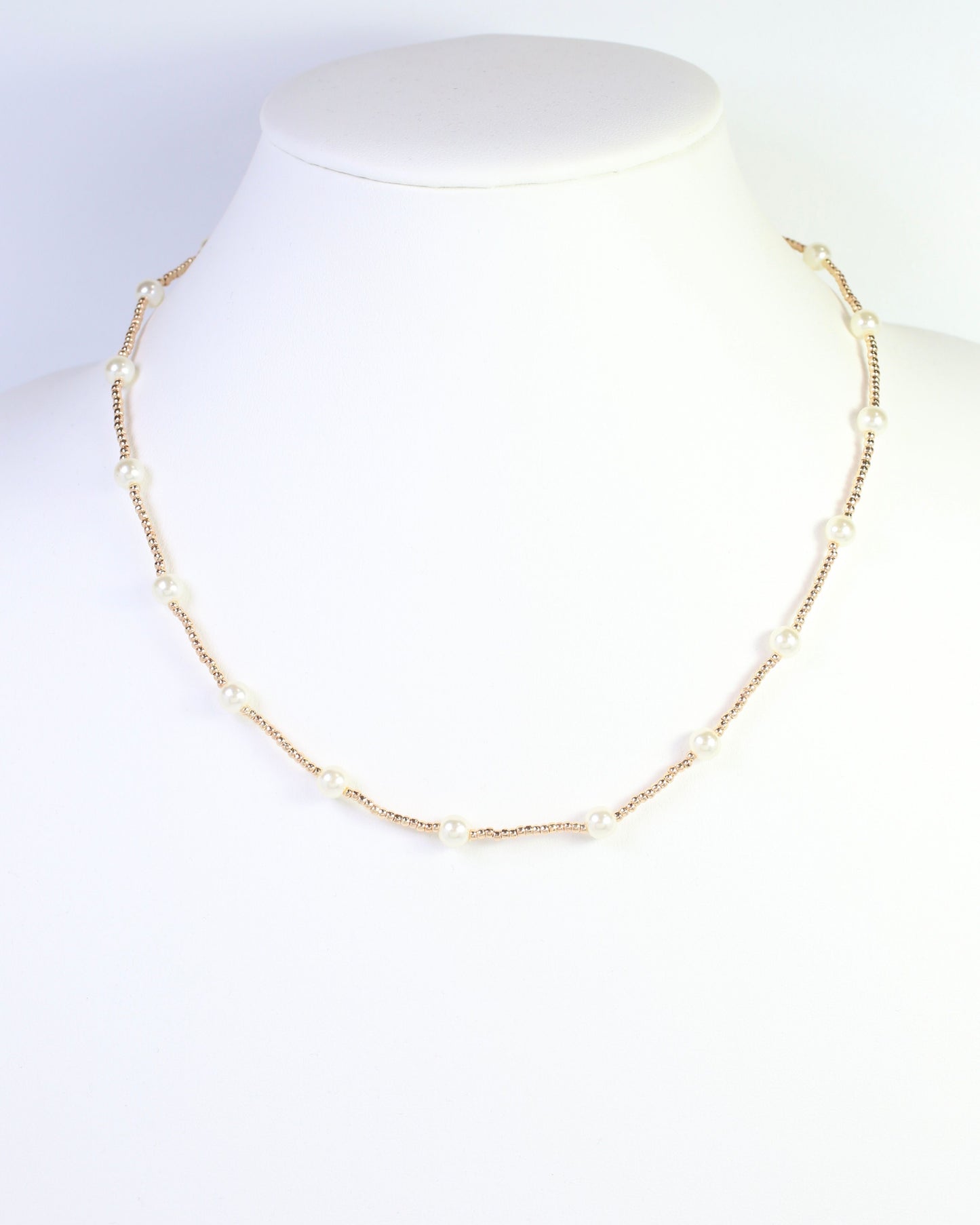 Carlie Pearl Beaded Necklace Gold