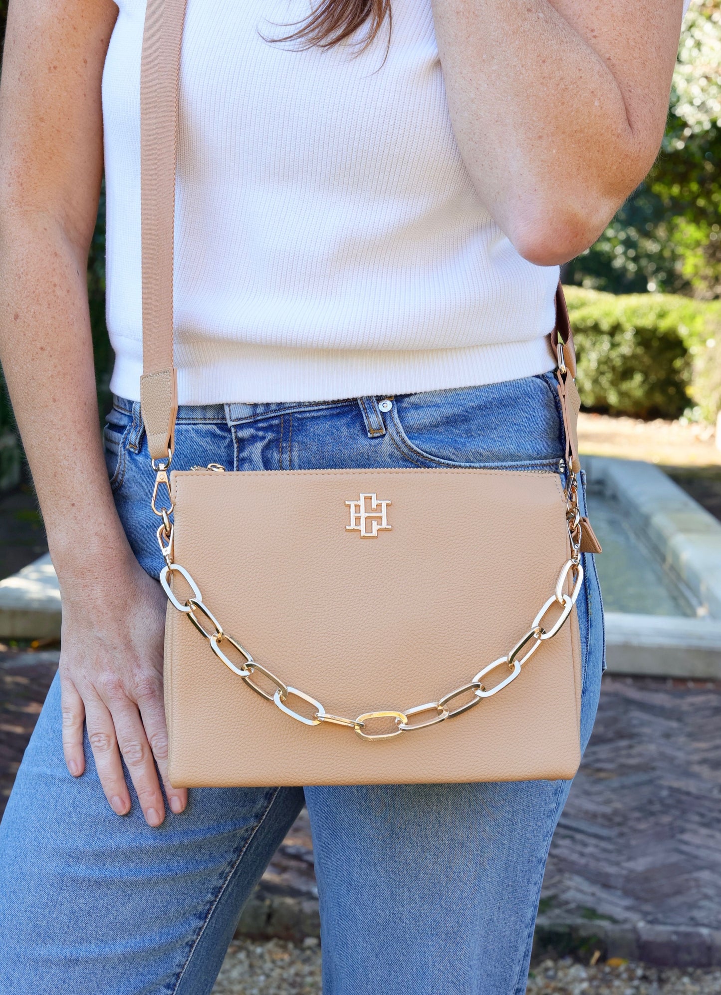 Ariana Crossbody TAN