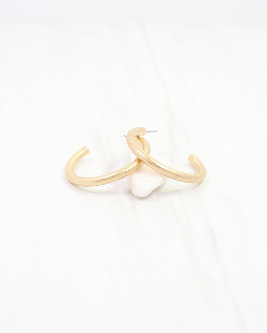 Lexi Small Hoop Earring WR Worn Gold