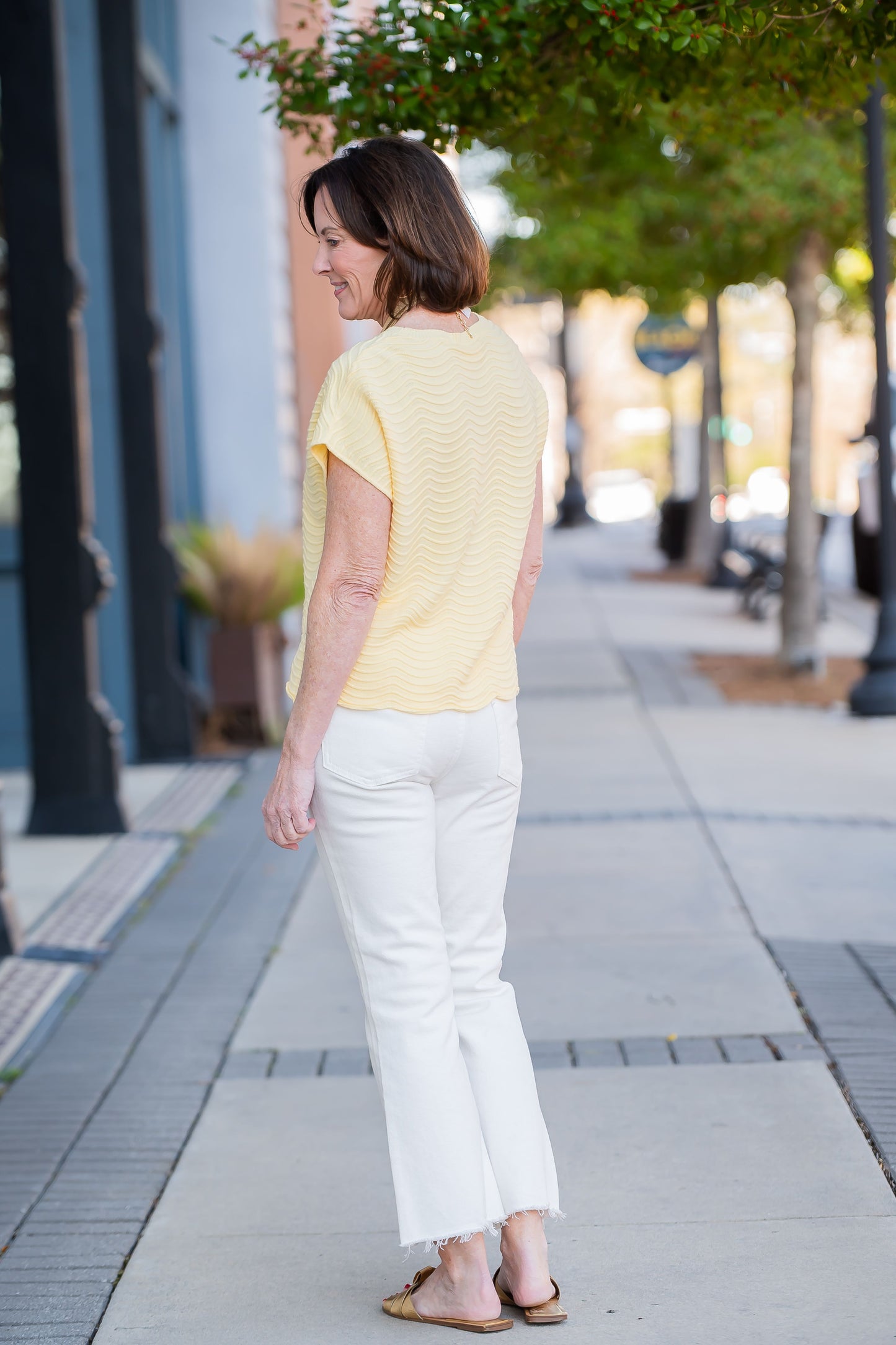 Sunny Scallop Pattern Top-Yellow