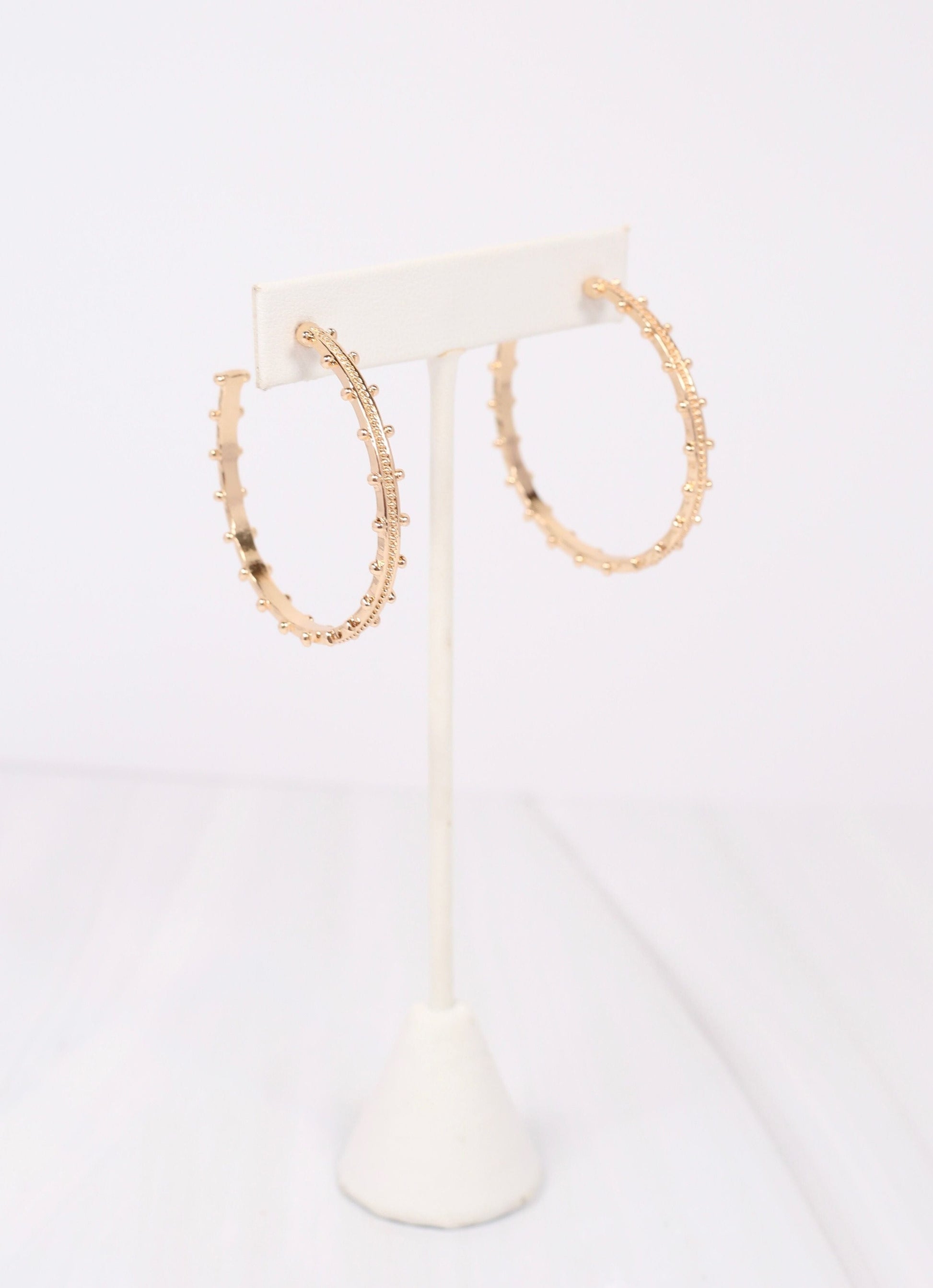 Huggin Dotted Hoop Earring GOLD - Caroline Hill